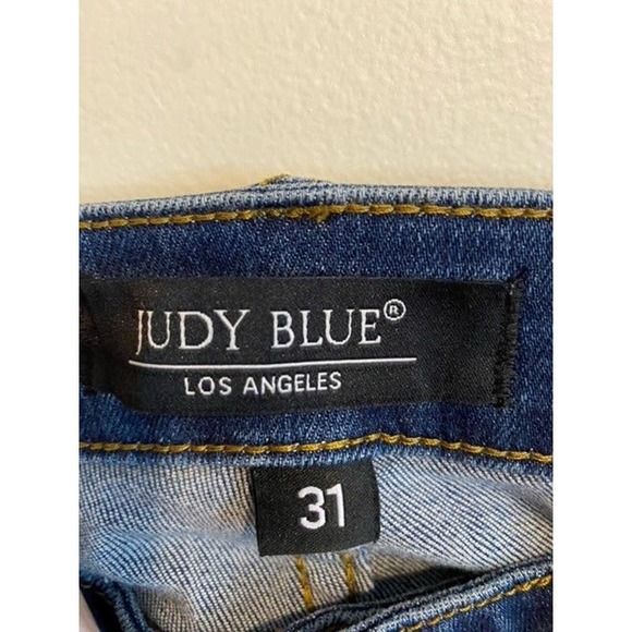 Judy Blue Relax fit medium wash distressed denim size 31 - Picture 3 of 4